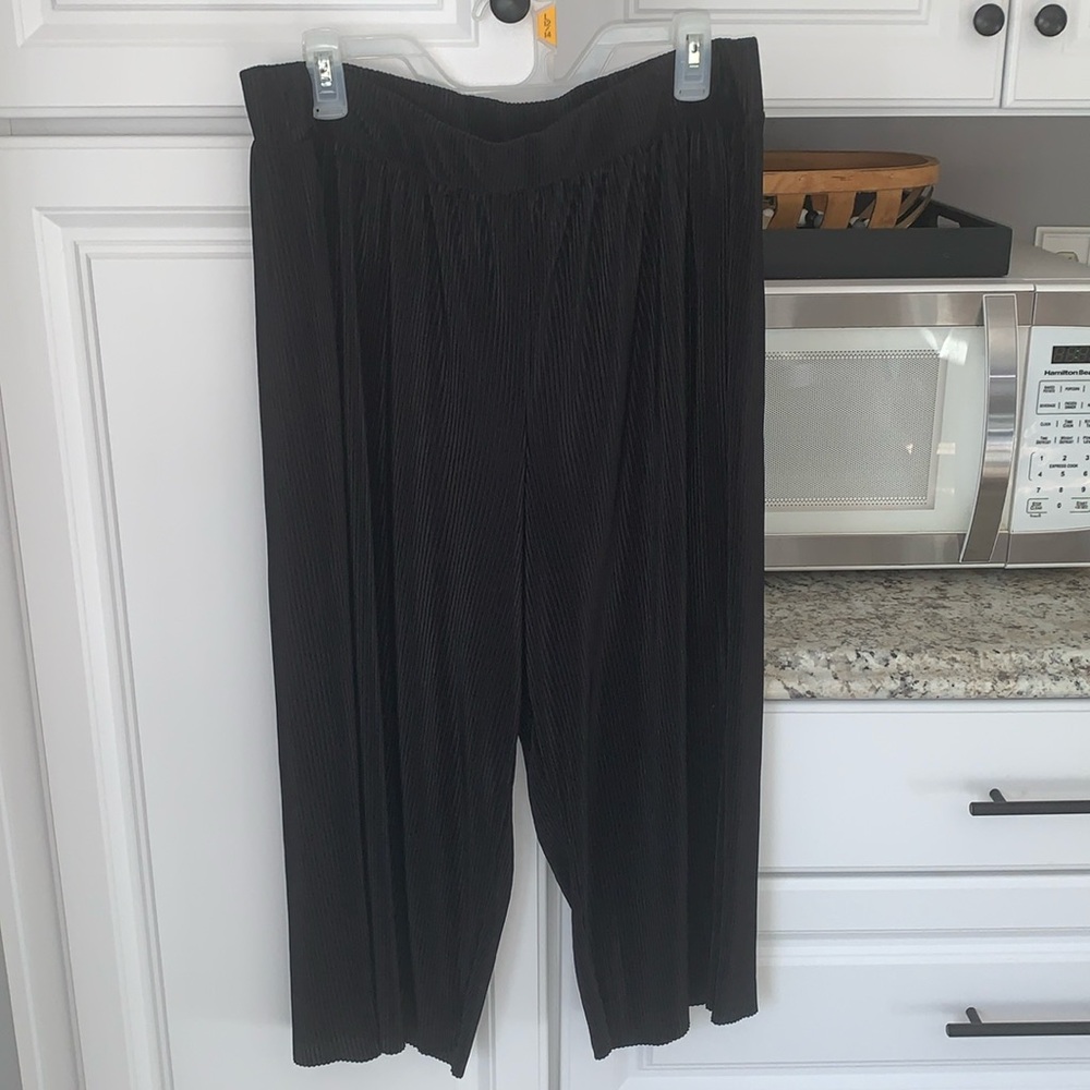 Cuddl Duds Black Wide Leg Capri Pull On Pants Size XL